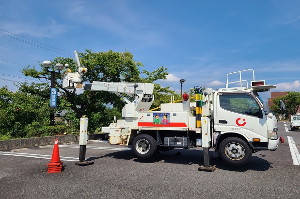 中津川市民病院の街灯清掃活動に参加のイメージ