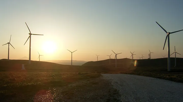 合同会社ユーラス宗谷岬風力 さま